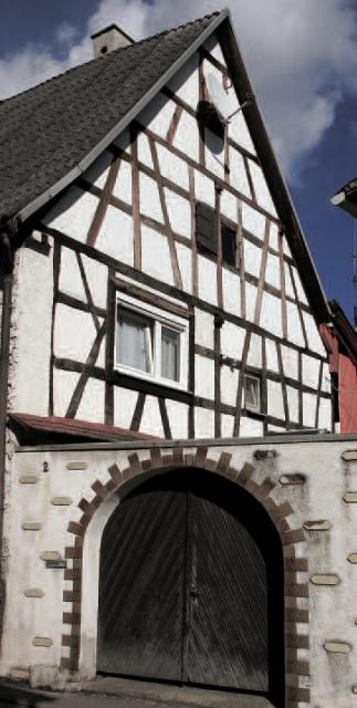 Fachwerkhaus in Gölshausen Fachwerkhaus in Gölshausen